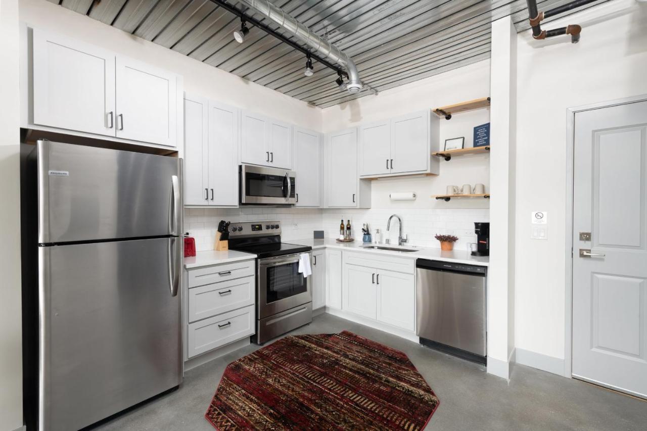 Sunny 1Br Apartment Walking Distance To Fiserv Milwaukee Exterior foto